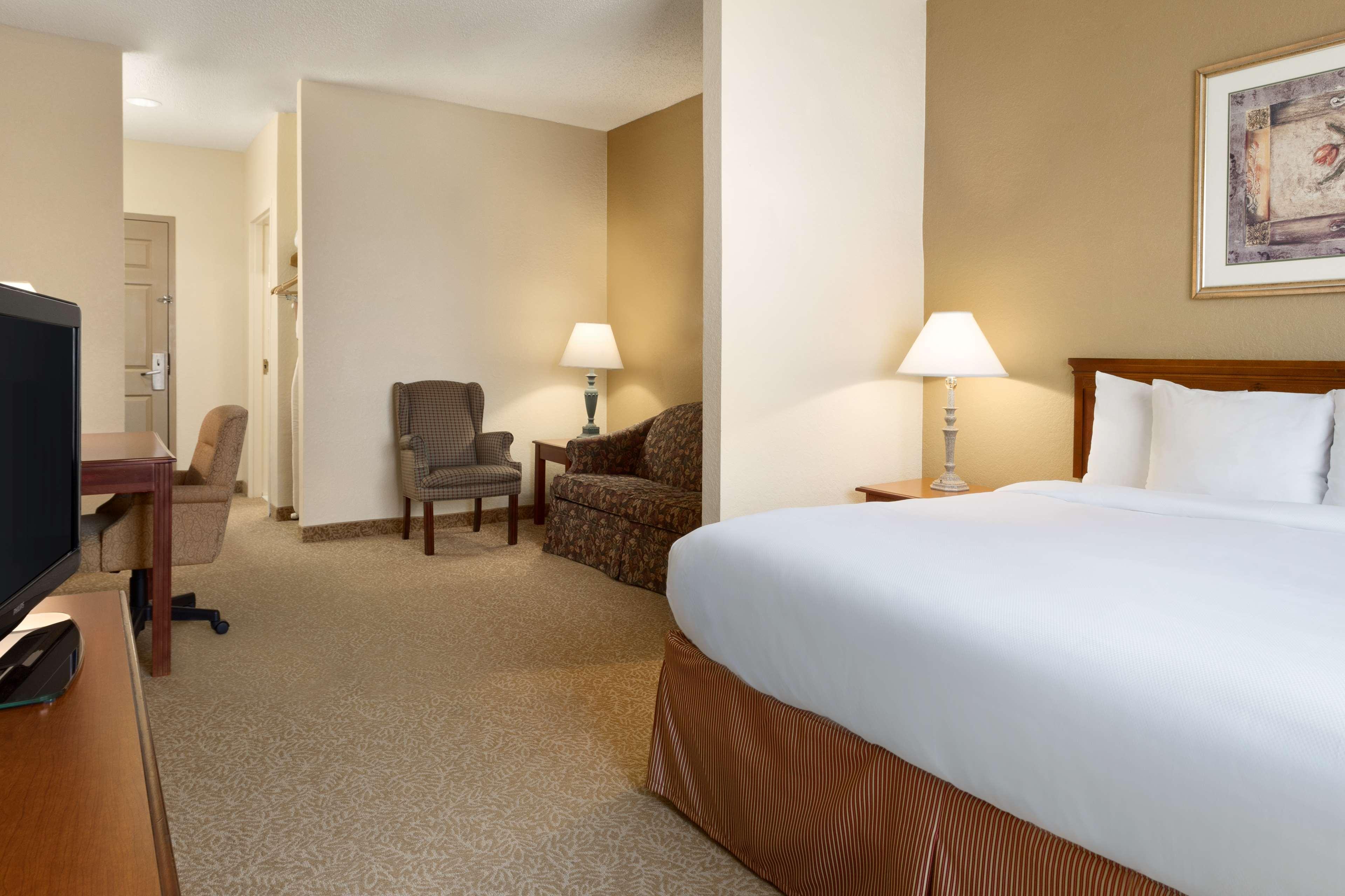 Sonesta Essential Iah Airport Jfk Boulevard - Newly Renovated Хьюстон Экстерьер фото