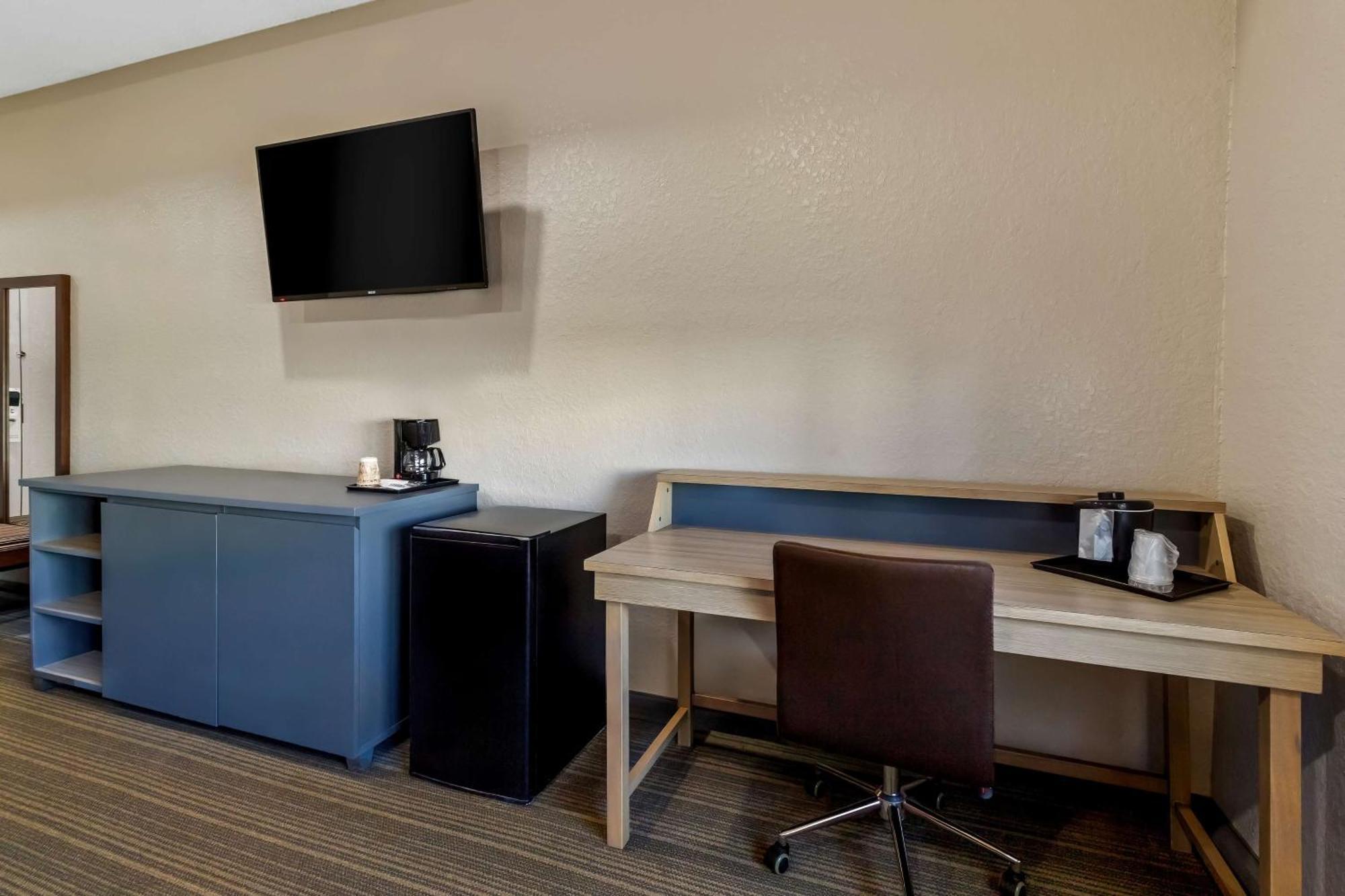 Sonesta Essential Iah Airport Jfk Boulevard - Newly Renovated Хьюстон Экстерьер фото
